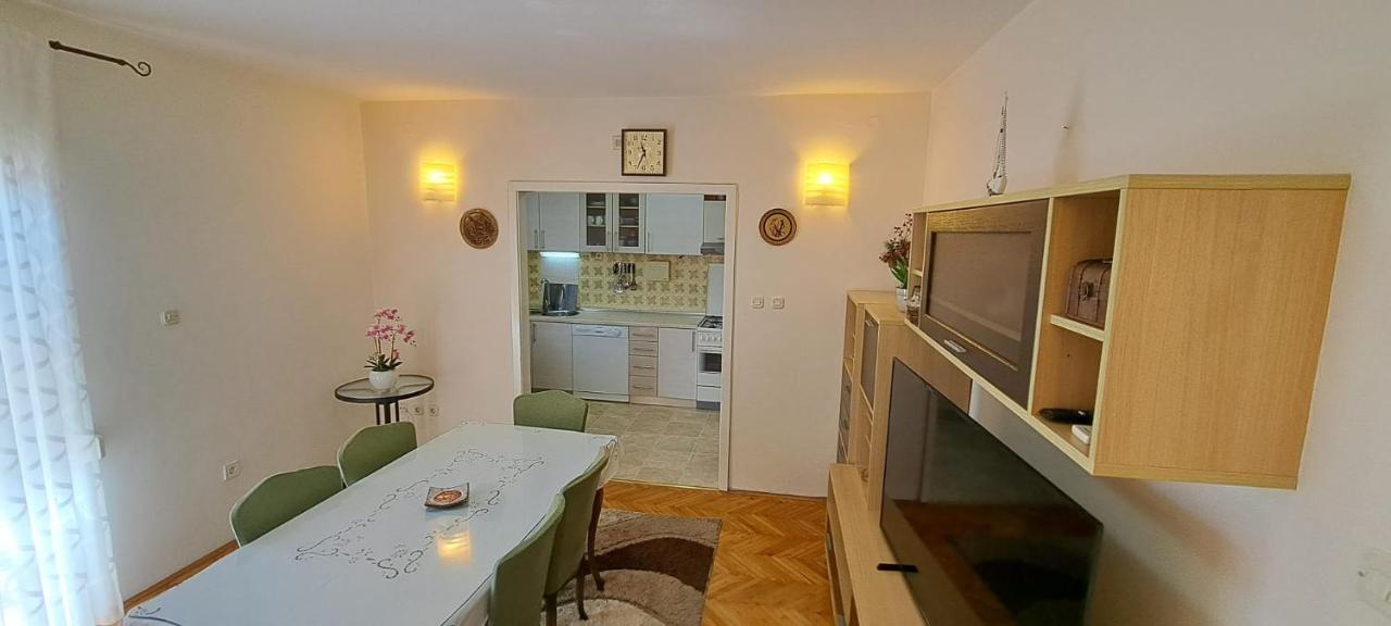 Apartment Sego Kaštela Εξωτερικό φωτογραφία
