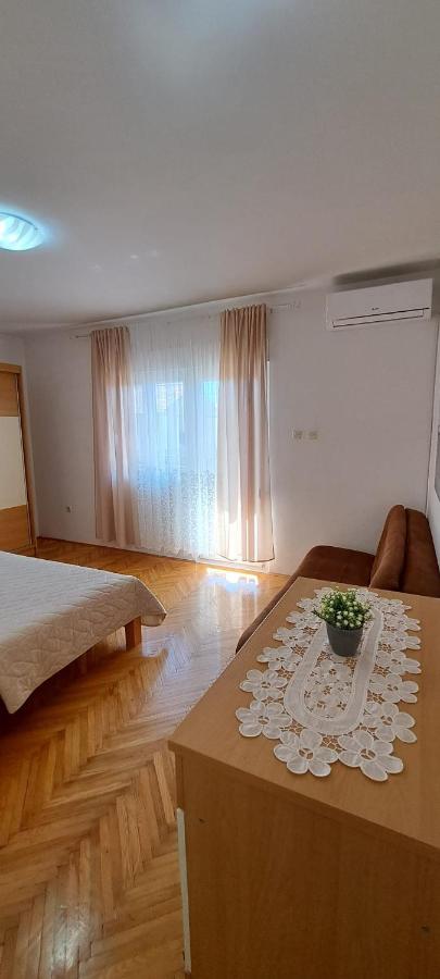 Apartment Sego Kaštela Εξωτερικό φωτογραφία